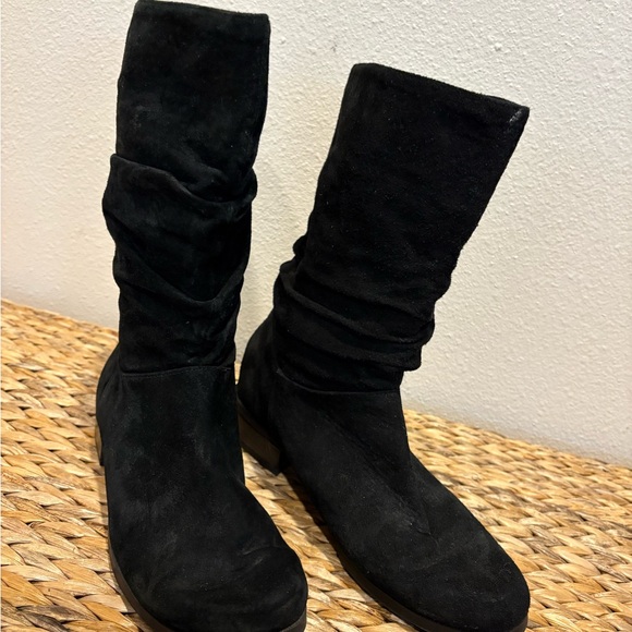 Basic Editions Black Winter Boots Suede - Picture 1 of 8